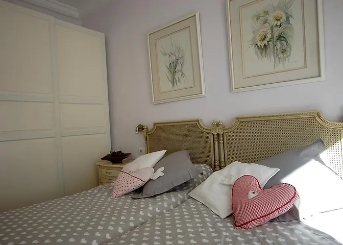 Lets Holidays Centric Apartment In Barcelona